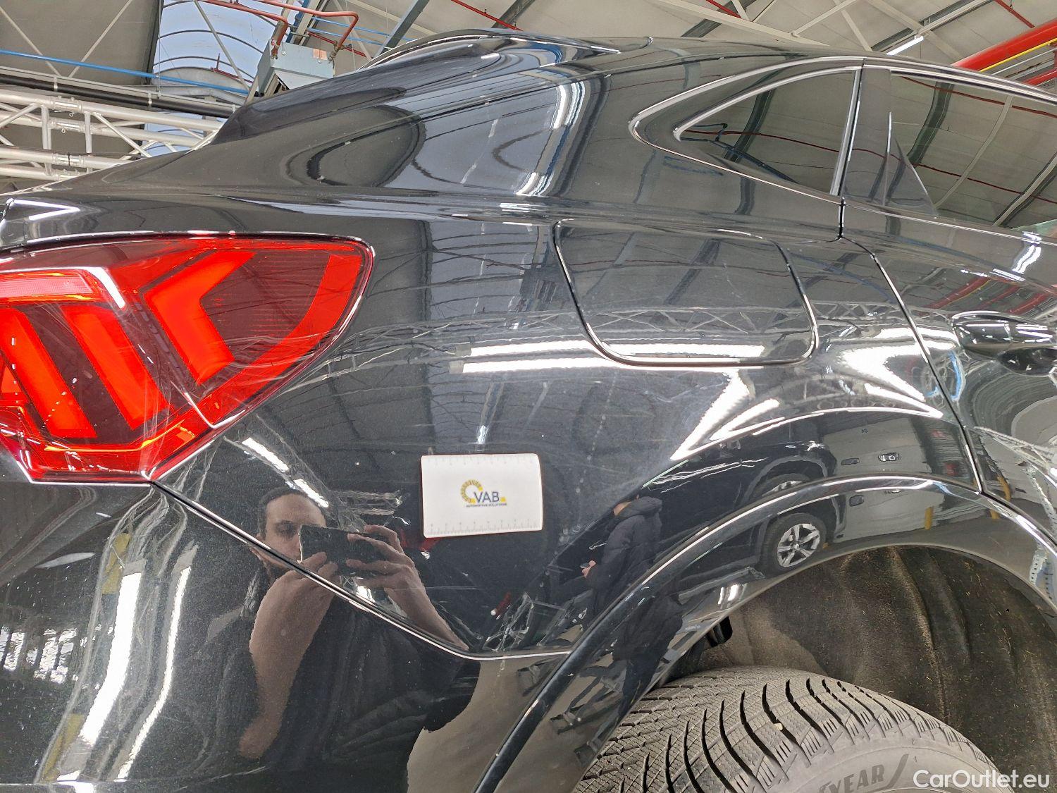  Audi  Q3 Audi,  SB '19 PHEV, Audi  Sportback 45 TFSI e S tronic S Line 5d #8