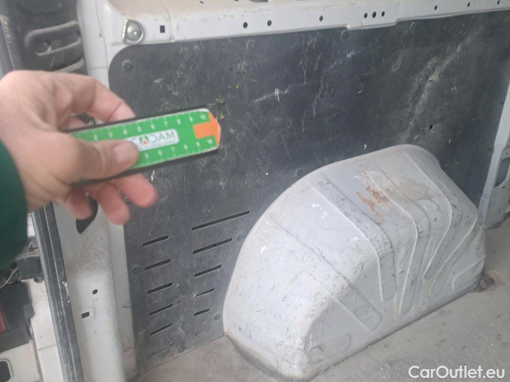  Peugeot  Boxer PEUGEOT  / 2014 / 4P / furgón 333 L2 H1 BHDI 103kW (140CV) S&S 6 V. M (AC) #36