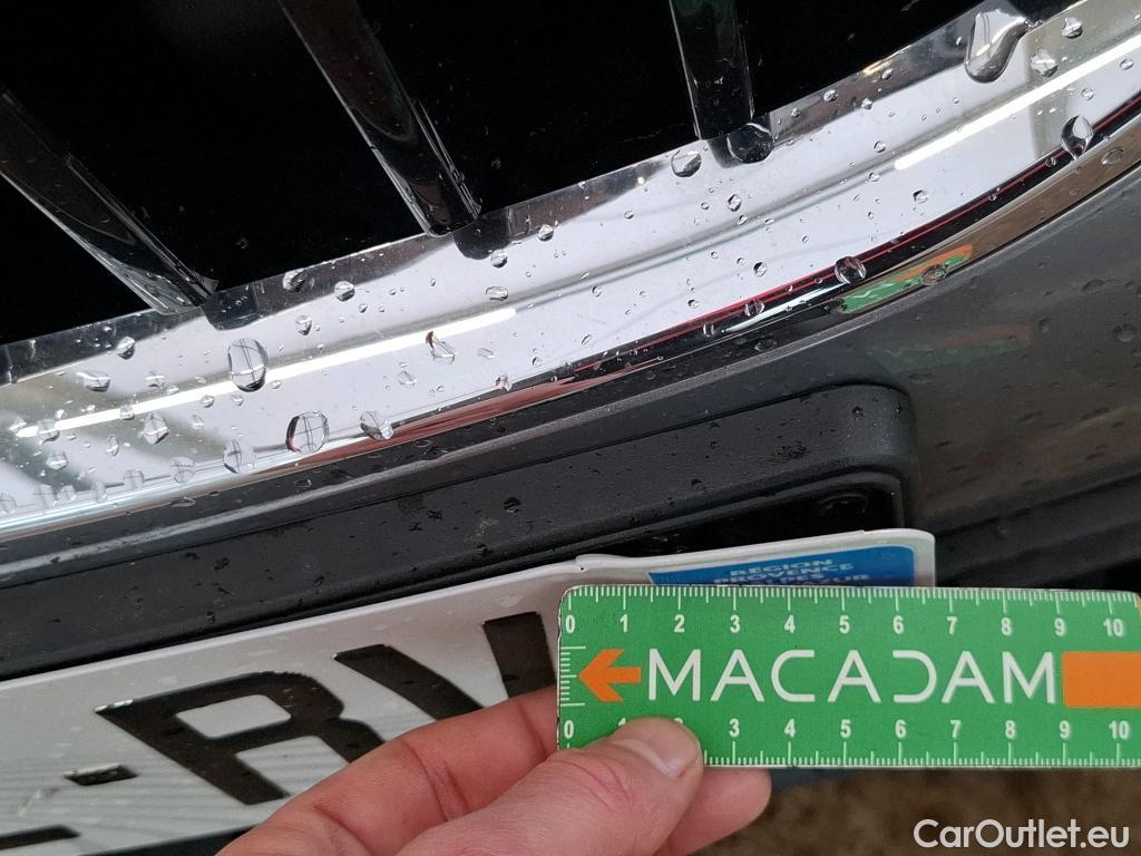  Bmw  Serie 1 BMW Série 1 / 2019 / 5P / Berline 116i DKG7 Business Design #9