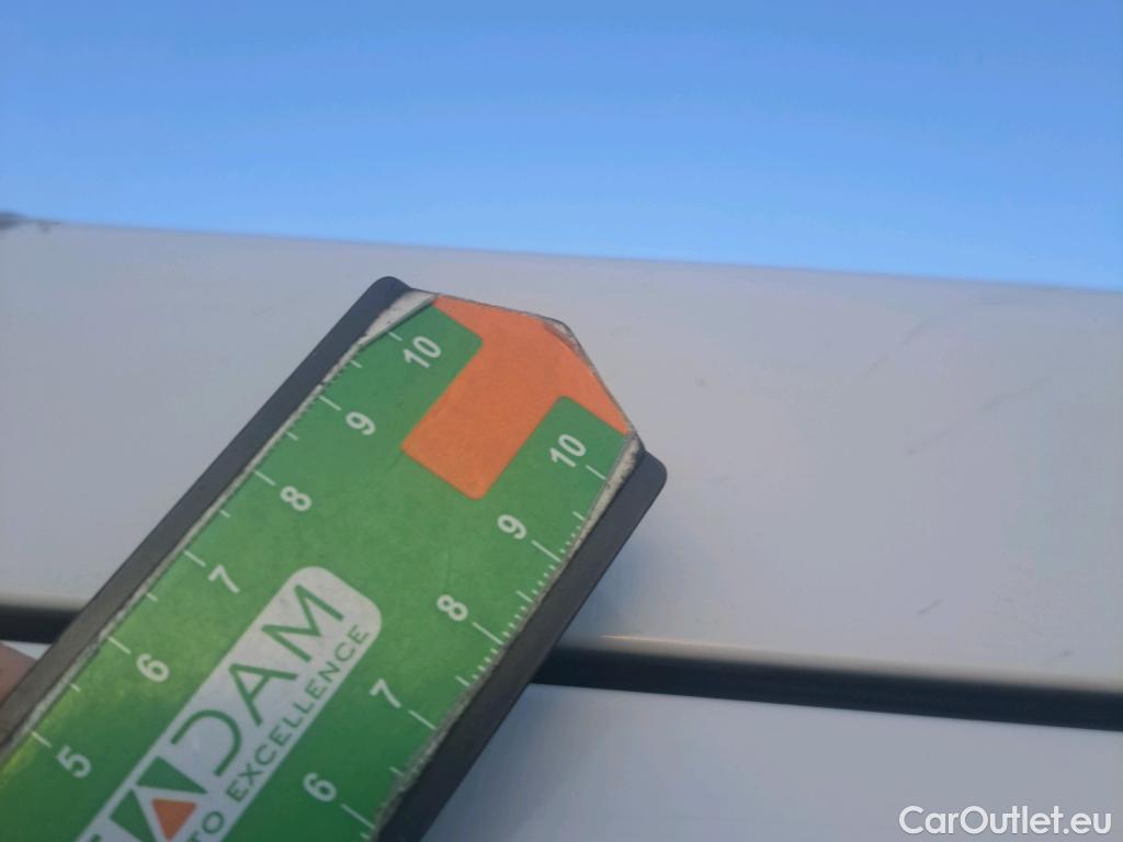  Peugeot  Boxer PEUGEOT  / 2014 / 4P / furgón 333 L2 H1 BHDI 103kW (140CV) S&S 6 V. M (AC) #23