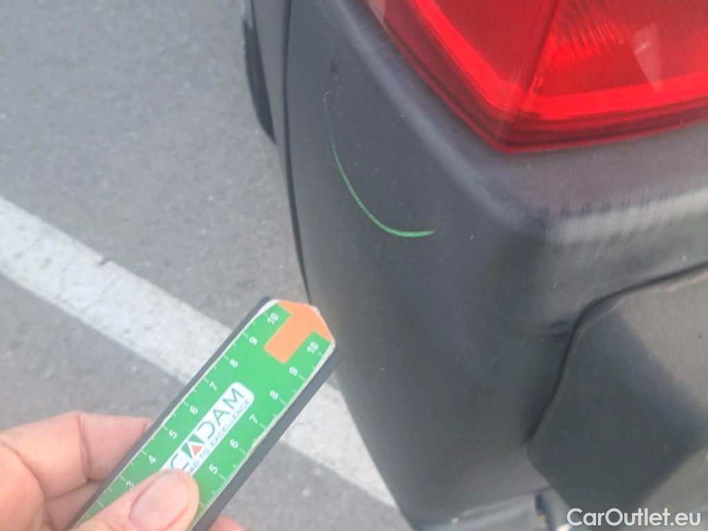  Peugeot  Boxer PEUGEOT  / 2014 / 4P / furgón 333 L2 H1 BHDI 103kW (140CV) S&S 6 V. M (AC) #68