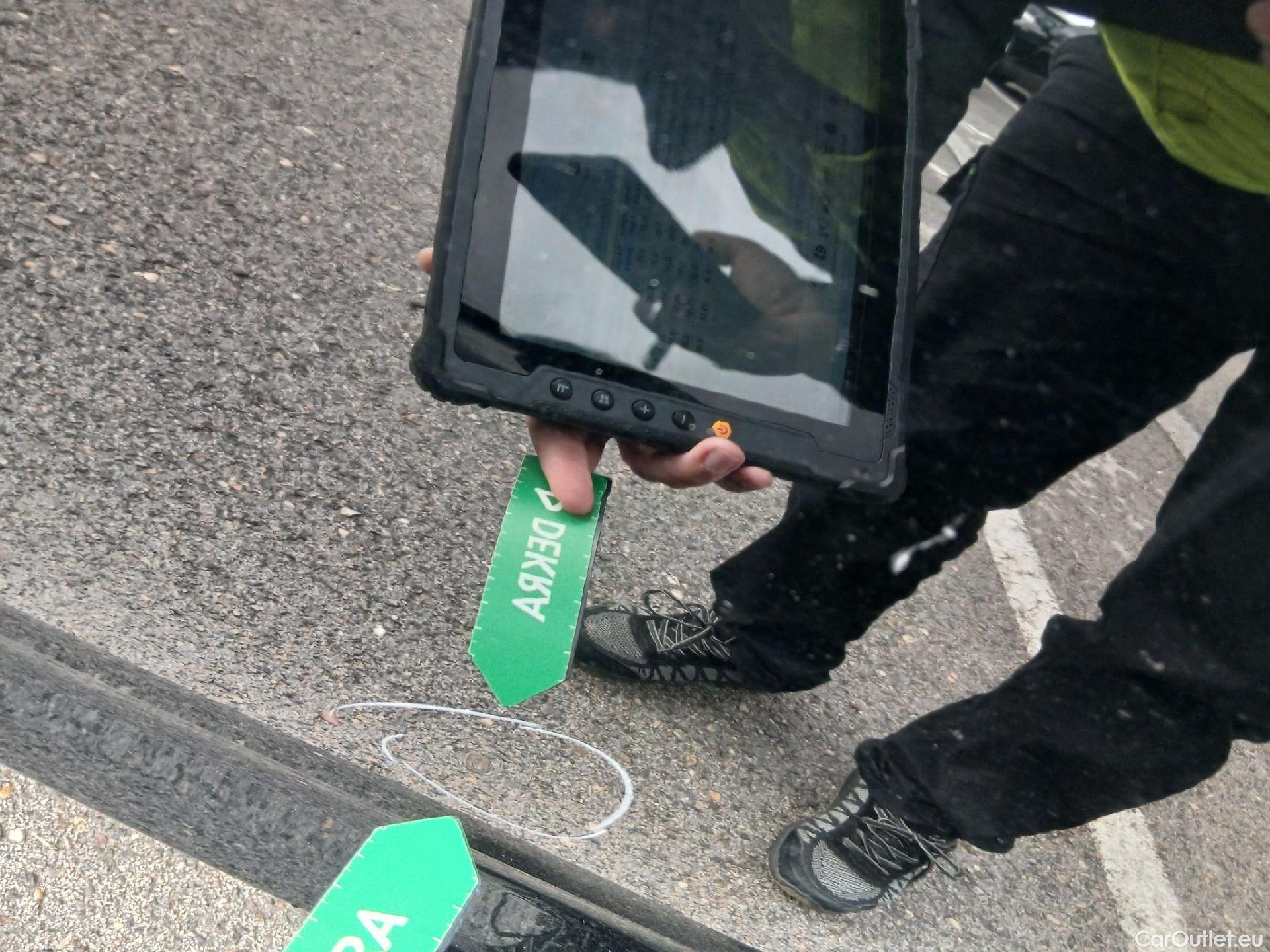  Land Rover  Discovery OPEL Insignia / 2020 / 5P / berlina con portón GS Business 1.5D DVH 130kW AT8 #13