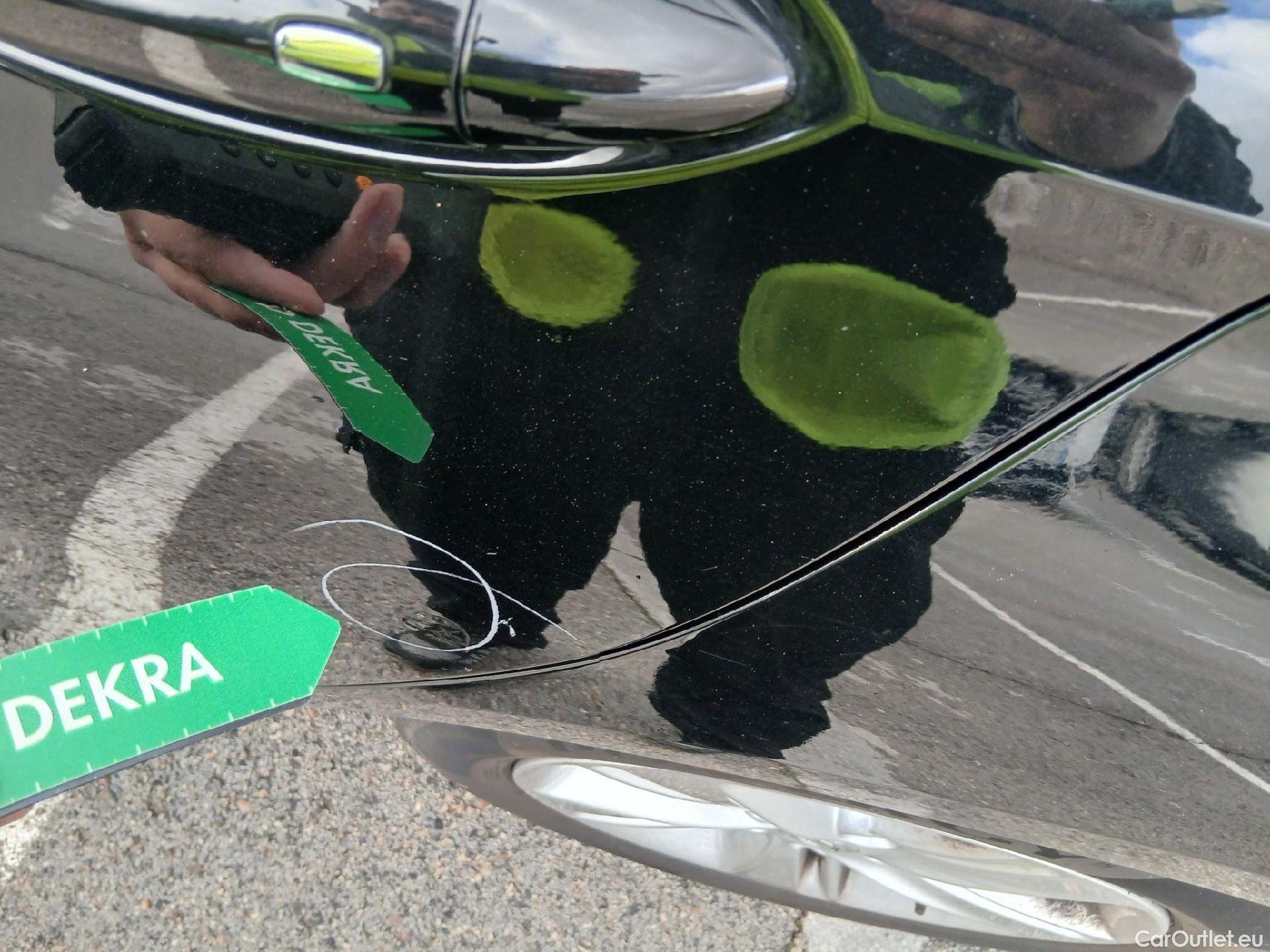  Land Rover  Discovery OPEL Insignia / 2020 / 5P / berlina con portón GS Business 1.5D DVH 130kW AT8 #15