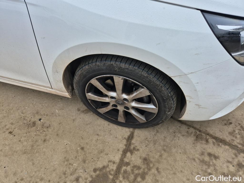  Opel  Corsa OPEL  / 2019 / 5P / berlina con portón  1.2T XHL 74kW (100CV) Edition (2) #9