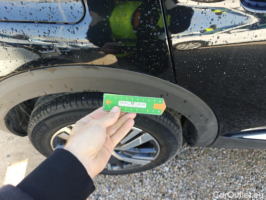  Peugeot  3008 PEUGEOT  / 2020 / 5P / todoterreno 1.5 BlueHDi 96kW (130CV) S&S Allure EAT8 #36