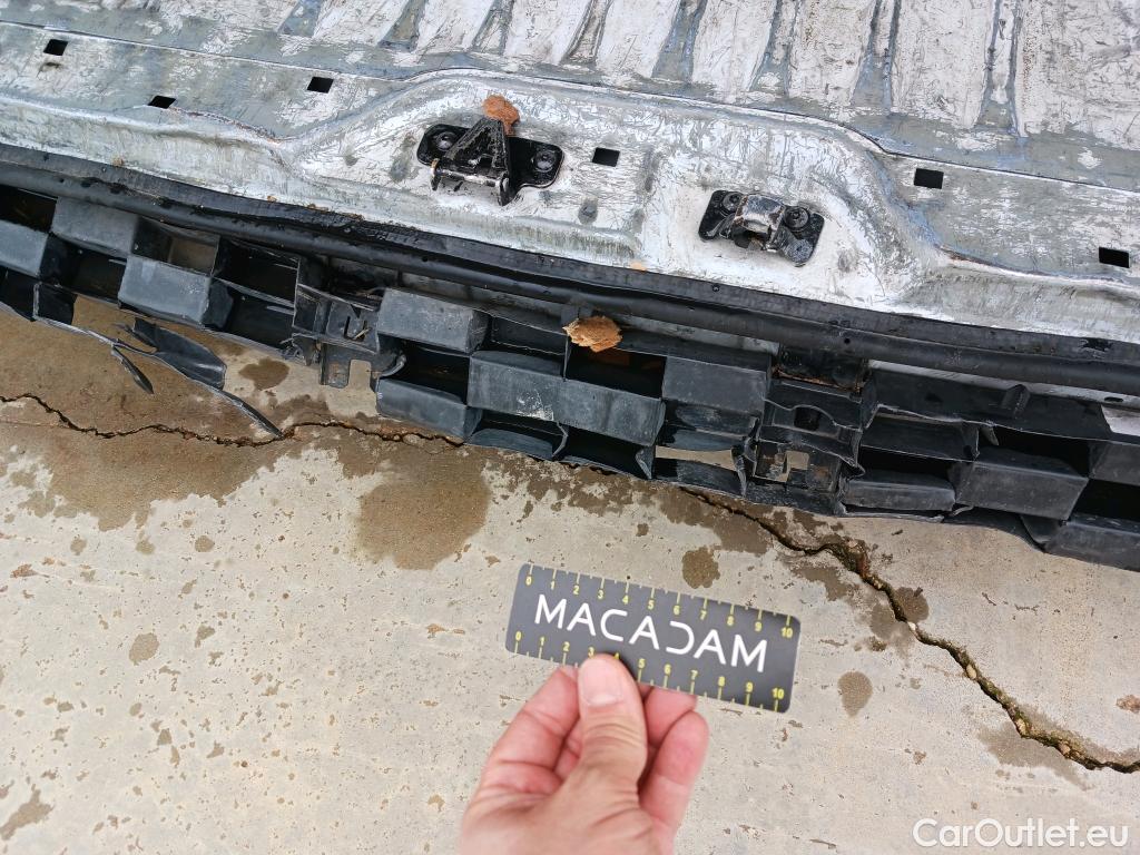  Renault  Master RENAULT TRUCKS UK  VU 4p 3G furgón Red Edition Van FWD 135CV L3H2 #9