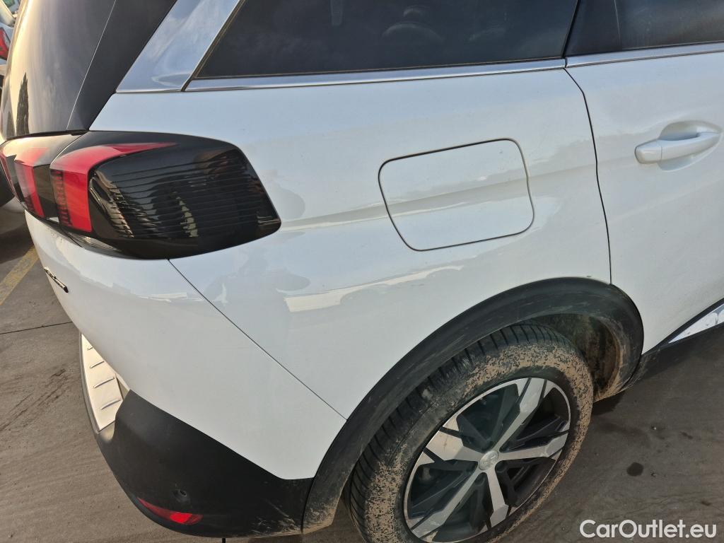  Peugeot  5008 PEUGEOT  / 2017 / 5P / todoterreno GT Line 1.6 PureTech 132kW (180CV) EAT8 #27