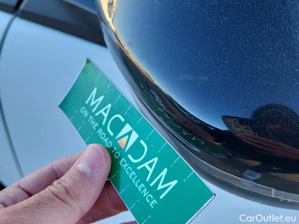  Peugeot  2008 PEUGEOT  / 2019 / 5P / todoterreno Active Pack Puretech 100 S&S BVM6 #40