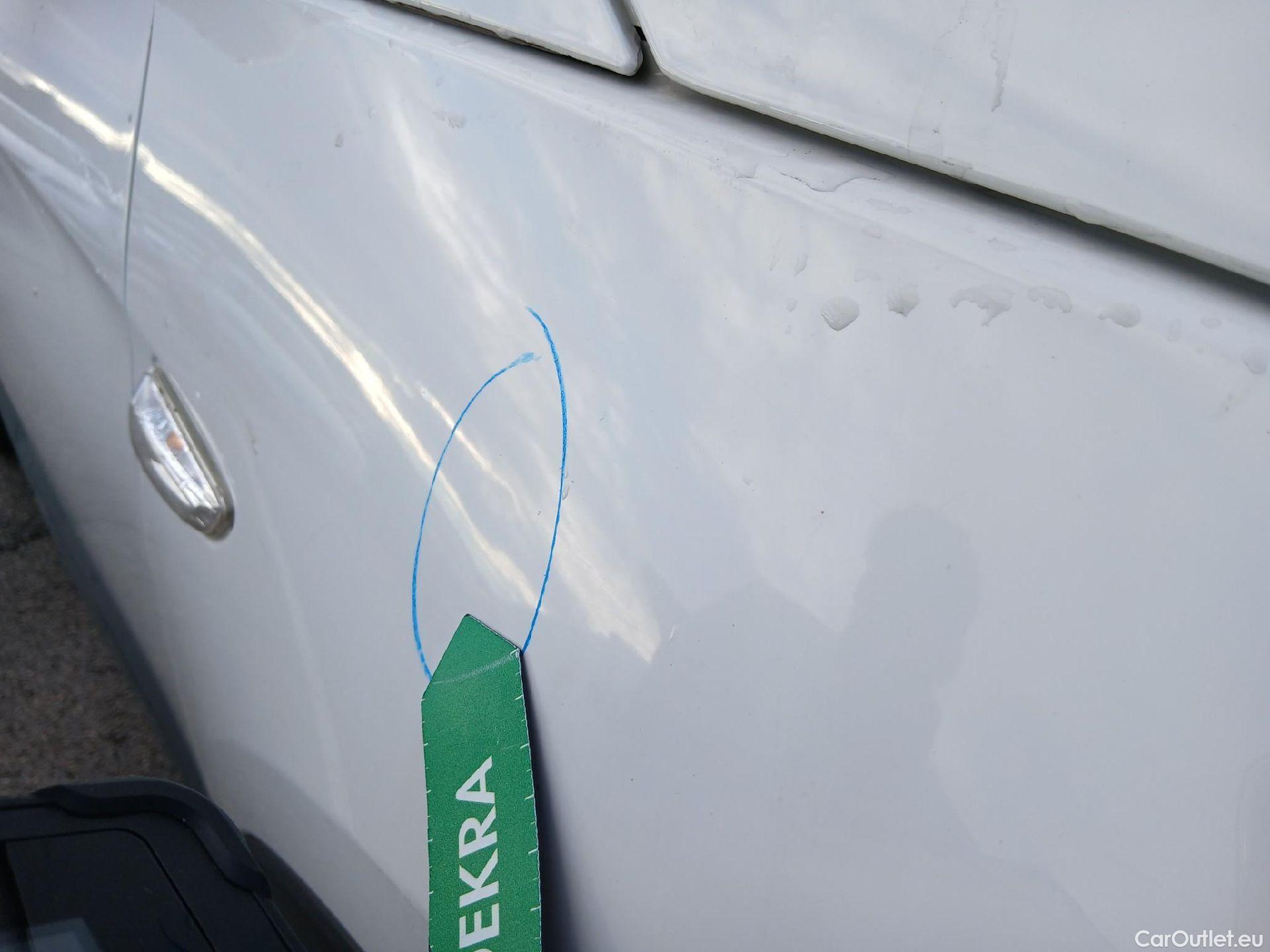  Opel   Grandland X OPEL Grandland / 2021 / 5P / todoterreno 1.5 CDTi Business Edition Auto #53