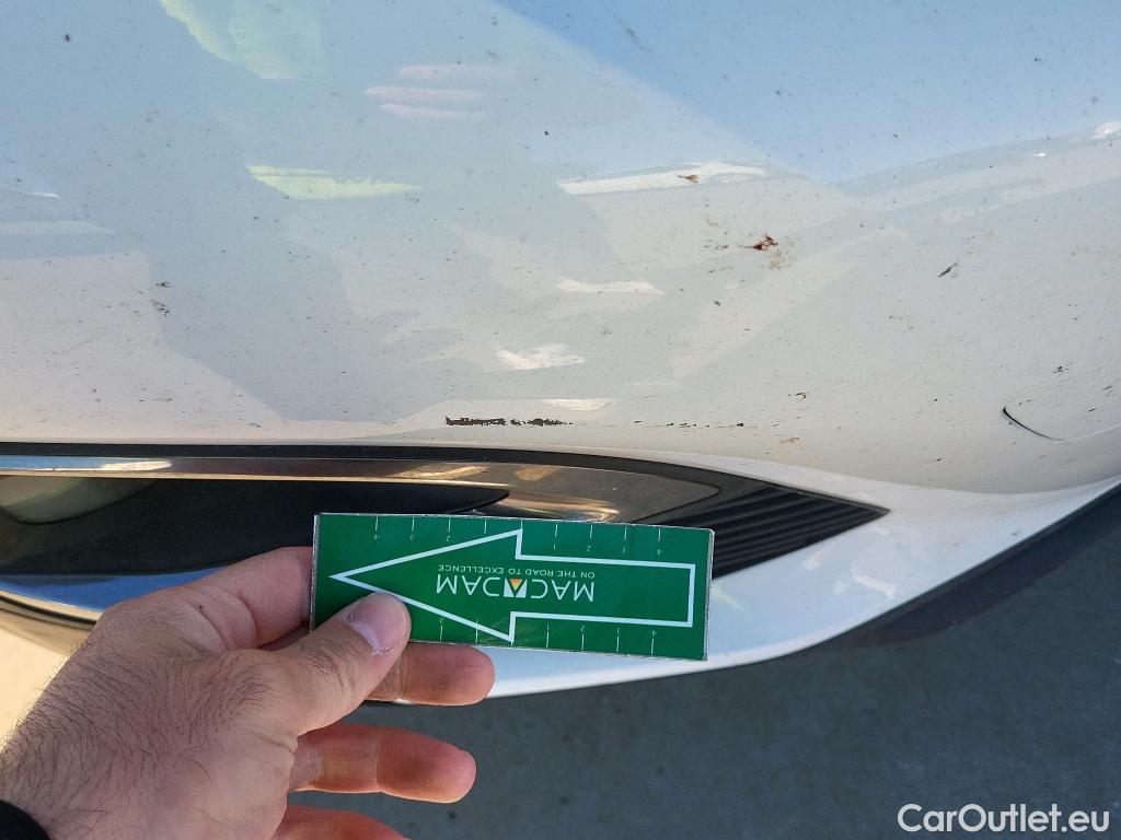  Peugeot  3008 PEUGEOT  / 2016 / 5P / todoterreno 1.5 BlueHDi 96kW (130CV) S&S Active (AC) #14