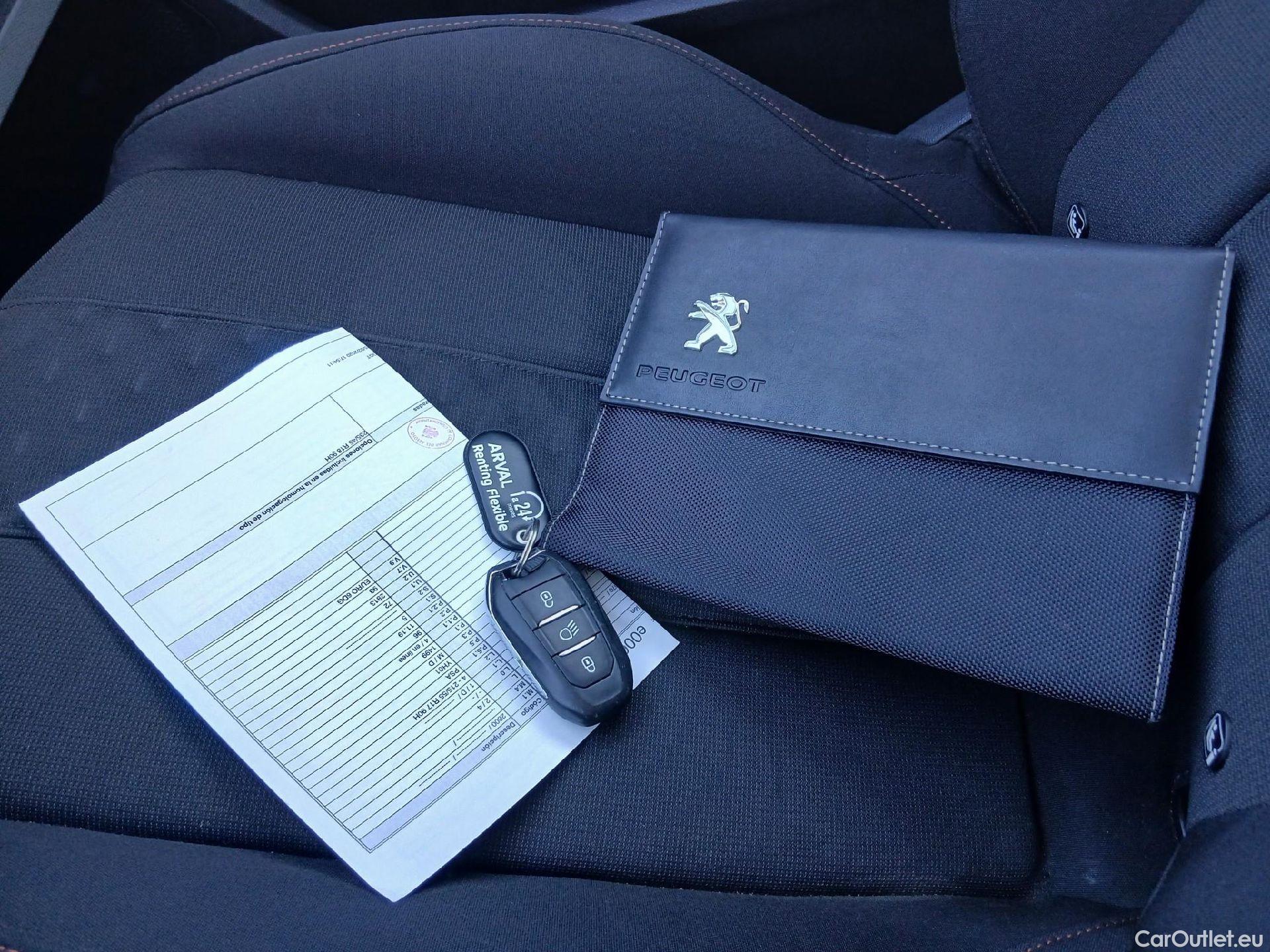  Peugeot  508 PEUGEOT  / 2018 / 5P / berlina con portón 5P Business Line BlueHDi 96kW S&S 6vel #1