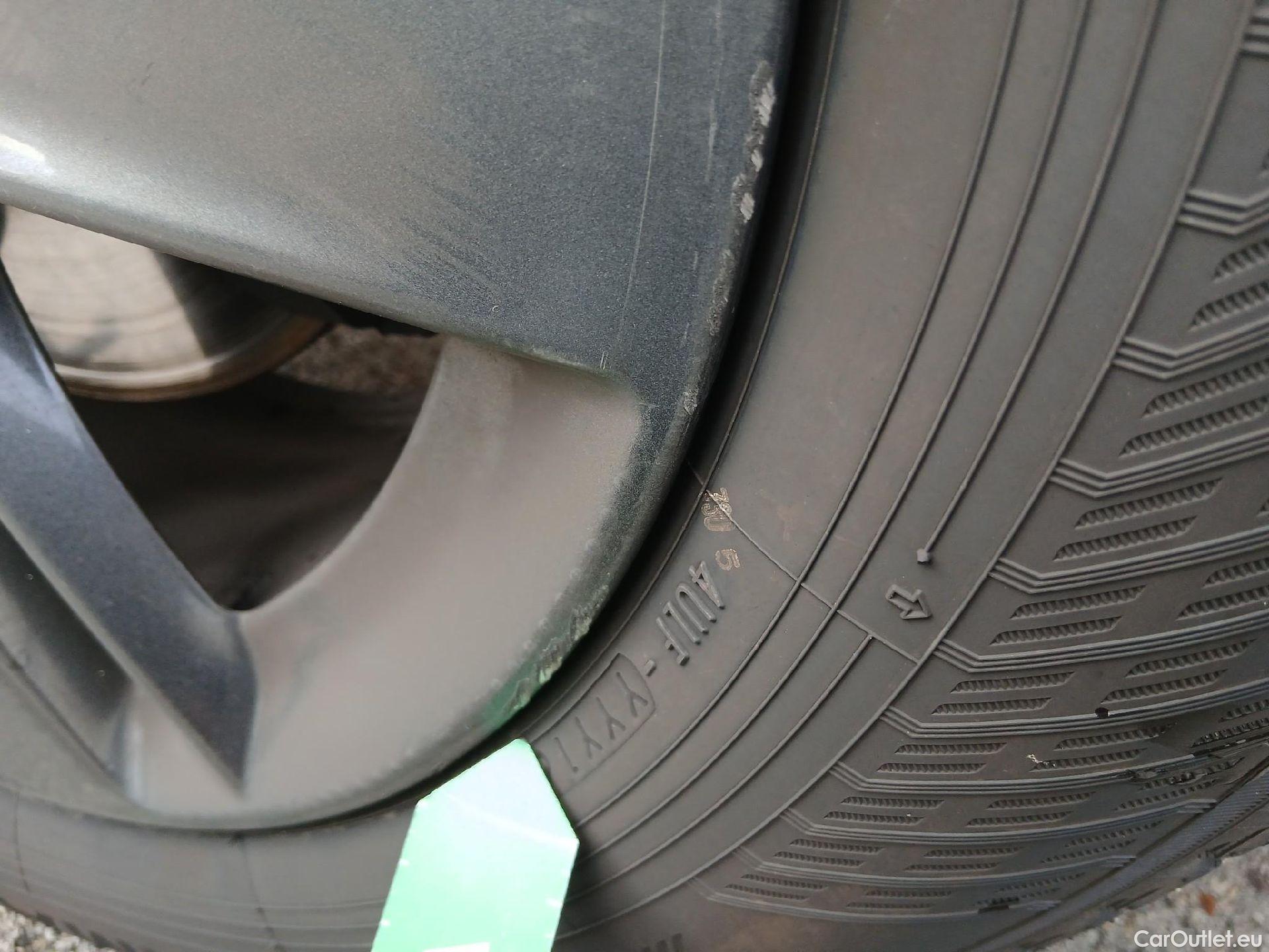  Opel   Grandland X OPEL Grandland / 2021 / 5P / todoterreno 1.5 CDTi Business Edition Auto #54