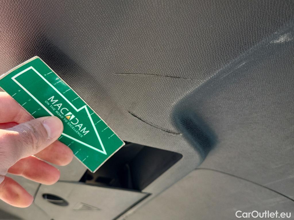  Peugeot  3008 PEUGEOT  / 2016 / 5P / todoterreno 1.5 BlueHDi 96kW (130CV) S&S Active (AC) #8