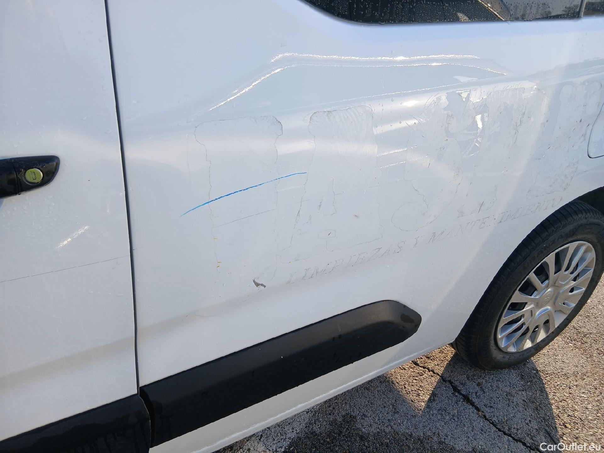  Toyota  Proace TOYOTA  City / 2020 / 4P / combi 1.5D 75kW (100CV) GX L1 (CX) #23