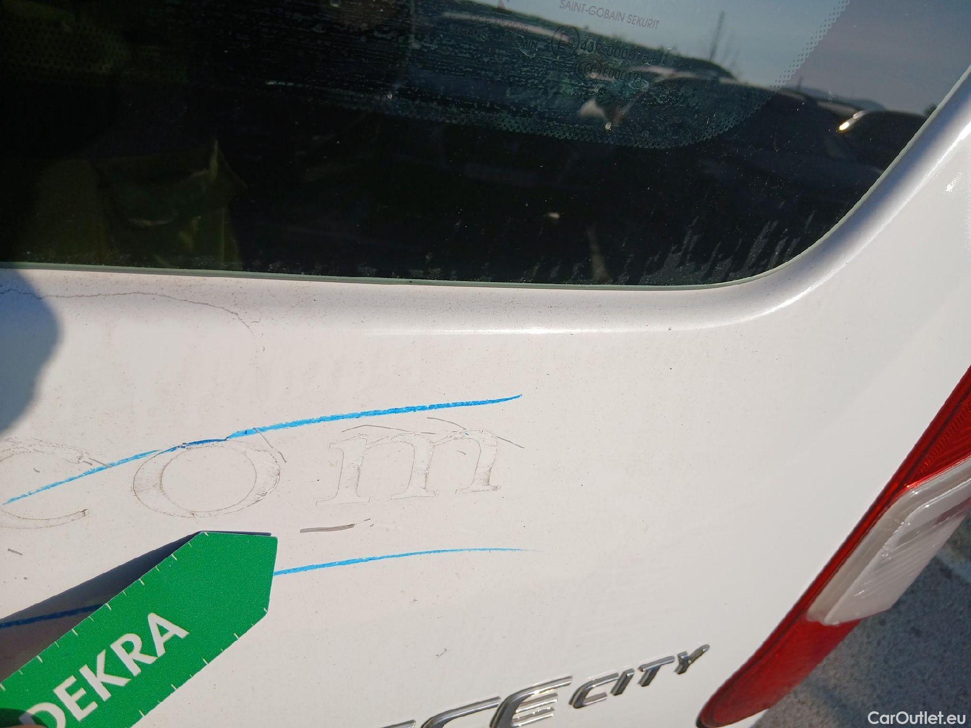  Toyota  Proace TOYOTA  City / 2020 / 4P / combi 1.5D 75kW (100CV) GX L1 (CX) #29