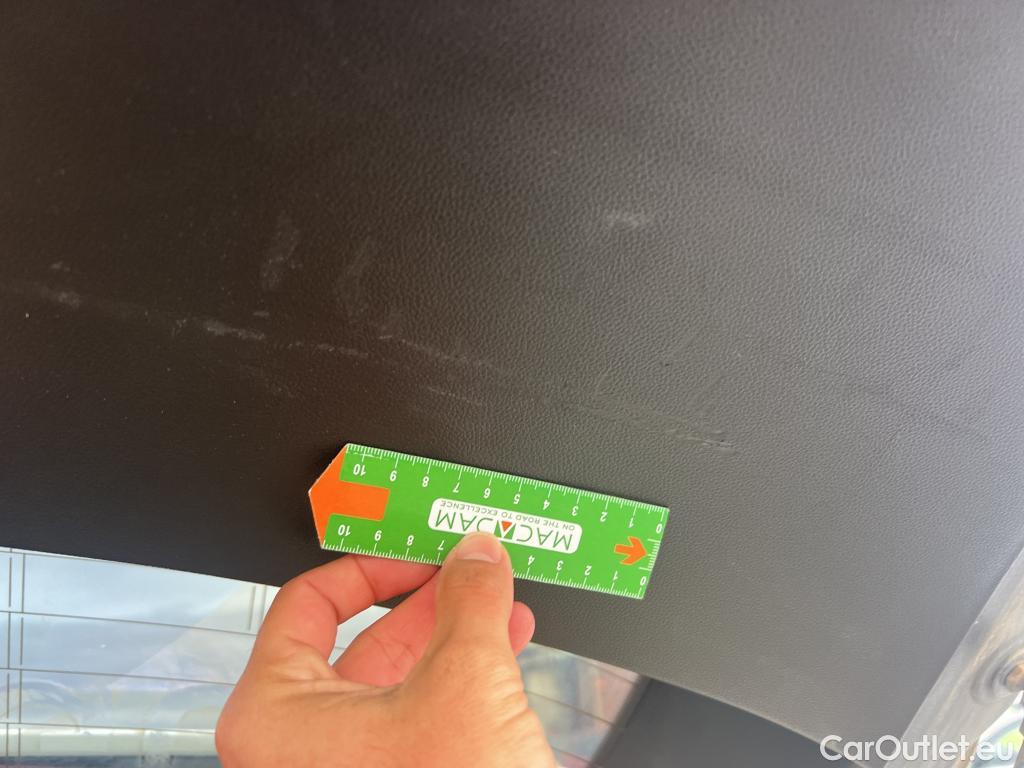  Renault  Captur RENAULT  / 2020 / 5P / todoterreno Zen E-TECH Híbrido enchufable 160cv #18