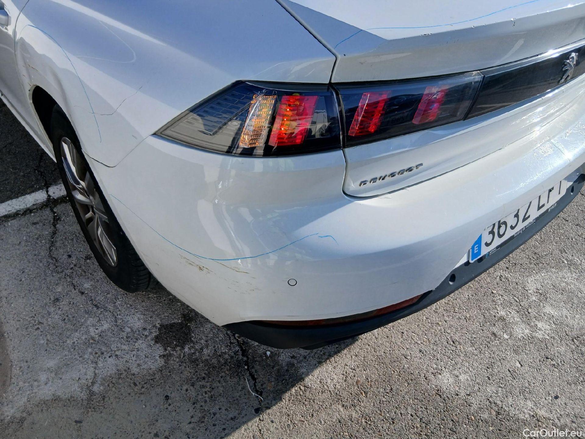  Peugeot  508 PEUGEOT  / 2018 / 5P / berlina con portón 5P Business Line BlueHDi 96kW S&S 6vel #27