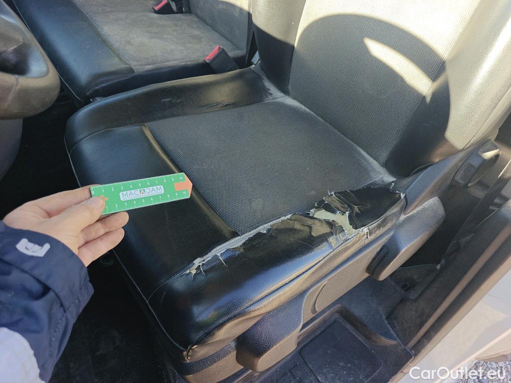  Peugeot  Expert PEUGEOT  / 2016 / 4P / furgón Furgón Pro 2.0 BlueHDi 120 S&S Standard (CX) #4