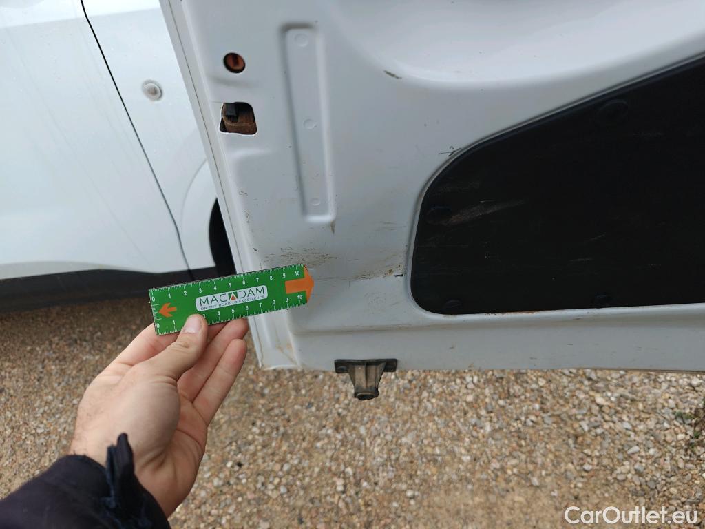  Opel  Combo OPEL  Life / 2018 / 5P / combi 1.5 TD 75kW (100CV) S/S Edition L (IND) #43