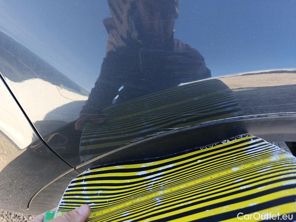  KIA  Sportage KIA  1.6MHEV Drive 100kW(136CV) 4x2(Crist Tintados) #14