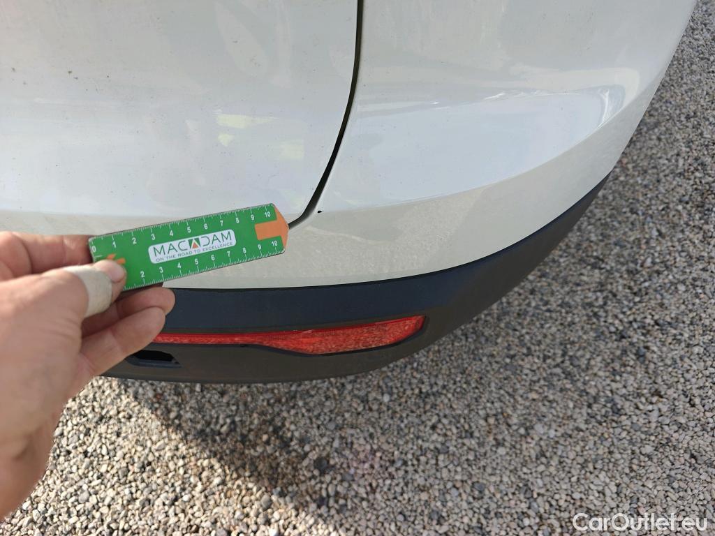  Volvo  XC 40 VOLVO XC40 / 2017 / 5P / todoterreno 1.5 T2 Momentum Pro Auto #18