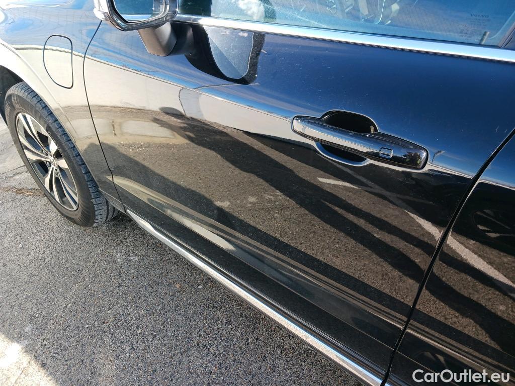  Volvo  XC60 VOLVO  / 2017 / 5P / todoterreno 2.0 T6 AWD Recharge Inscription Exp Auto #3