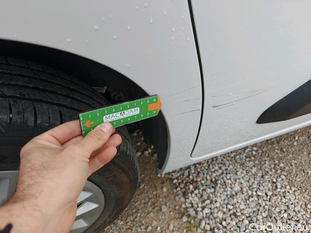  Opel  Combo OPEL  Life / 2018 / 5P / combi 1.5 TD 75kW (100CV) S/S Edition L (IND) #102