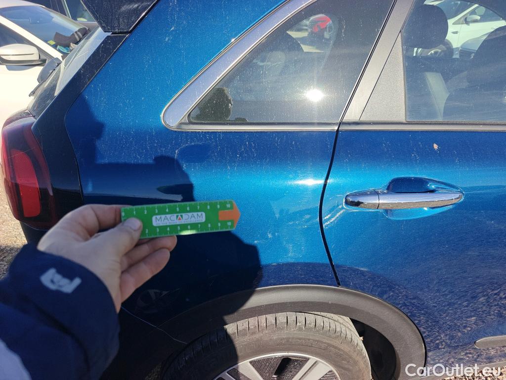  KIA  Niro KIA  / 2019 / 5P / crossover 1.6 GDi HEV 104kW (141CV) Drive #16