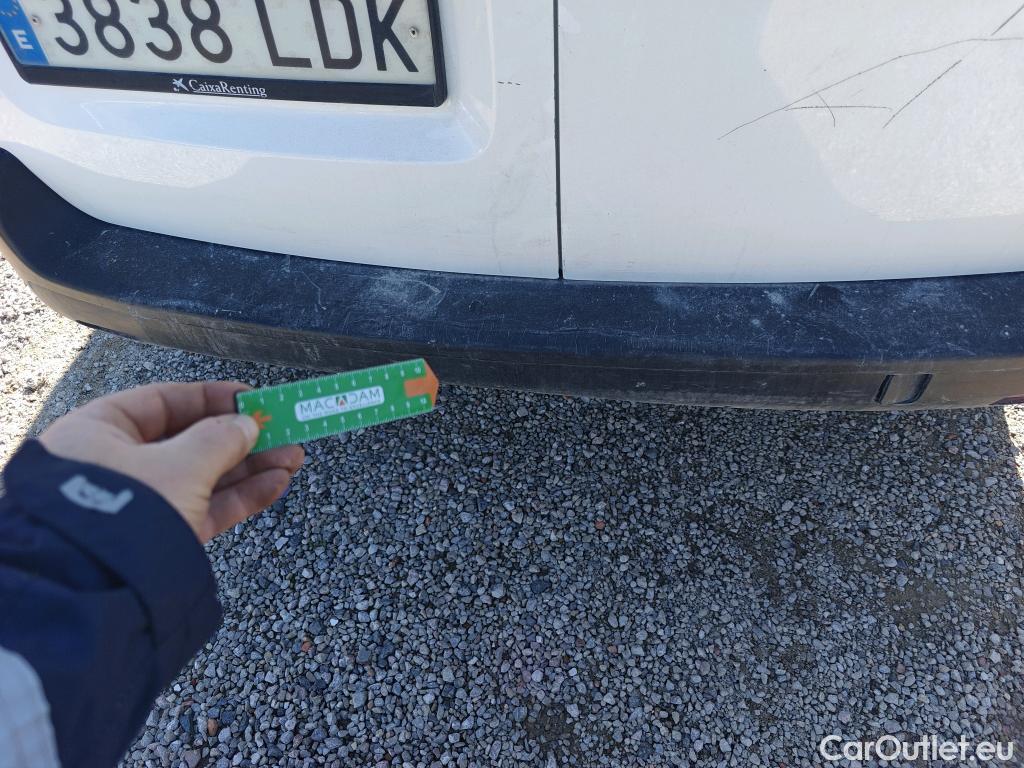  Peugeot  Expert PEUGEOT  / 2016 / 4P / furgón Furgón Pro 2.0 BlueHDi 120 S&S Standard (CX) #55