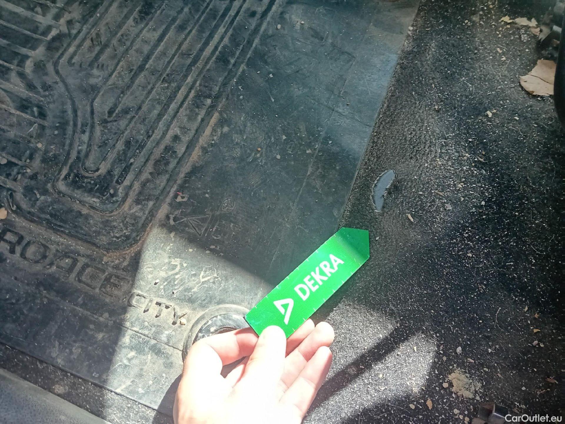  Toyota  Proace TOYOTA  City / 2020 / 4P / combi 1.5D 75kW (100CV) GX L1 (CX) #9