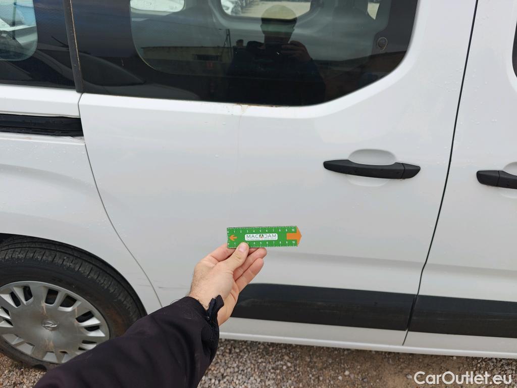  Opel  Combo OPEL  Life / 2018 / 5P / combi 1.5 TD 75kW (100CV) S/S Edition L (IND) #68