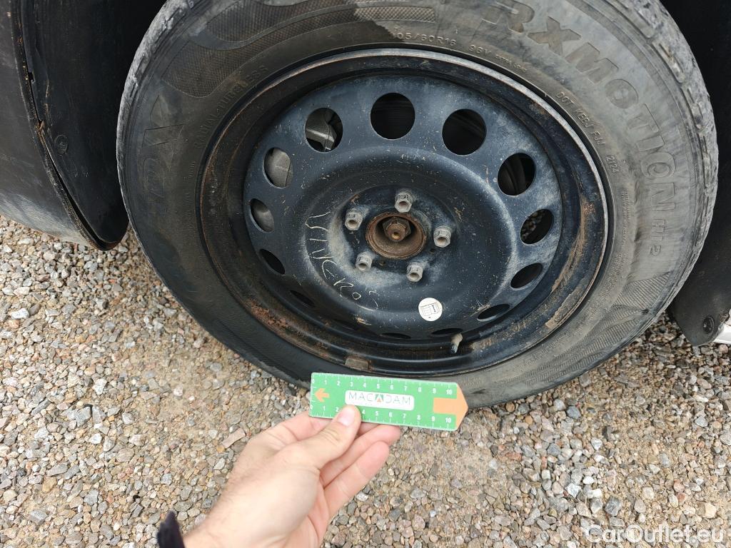  Opel  Combo OPEL  Life / 2018 / 5P / combi 1.5 TD 75kW (100CV) S/S Edition L (IND) #80