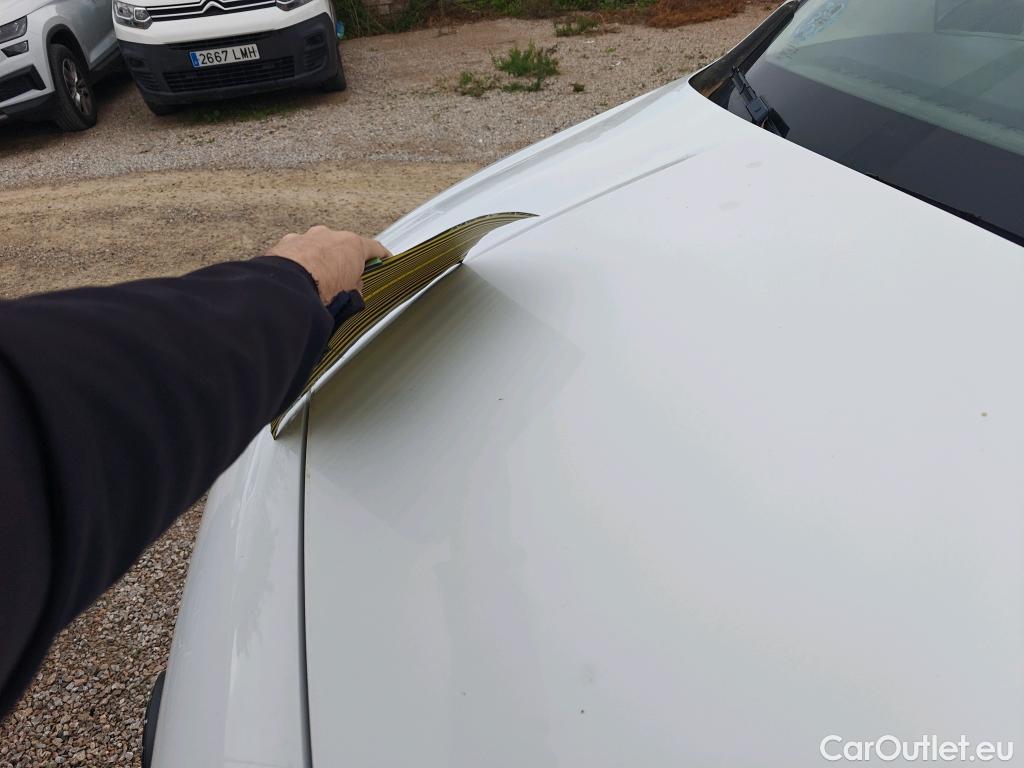  Opel  Combo OPEL  Life / 2018 / 5P / combi 1.5 TD 75kW (100CV) S/S Edition L (IND) #24