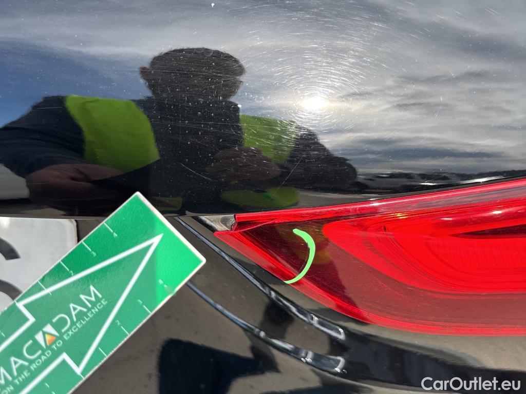  Mercedes  GLA MERCEDES-BENZ  / 2020 / 5P / todoterreno  250 e #5