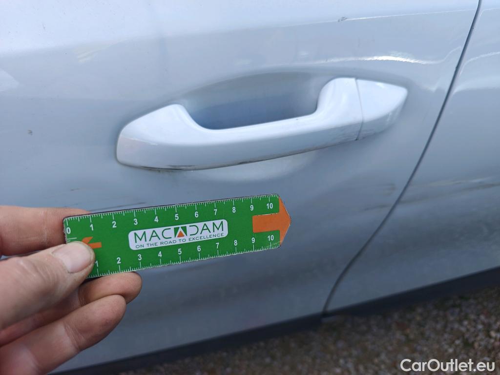  KIA  XCeed KIA  / 2019 / 5P / todoterreno 1.0 T-GDi Drive 88kW (120CV) #47