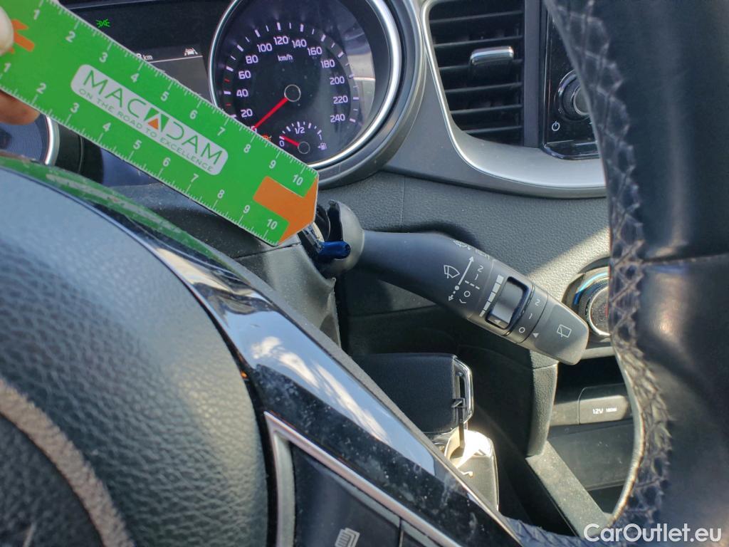  KIA  XCeed KIA  / 2019 / 5P / todoterreno 1.0 T-GDi Drive 88kW (120CV) #6