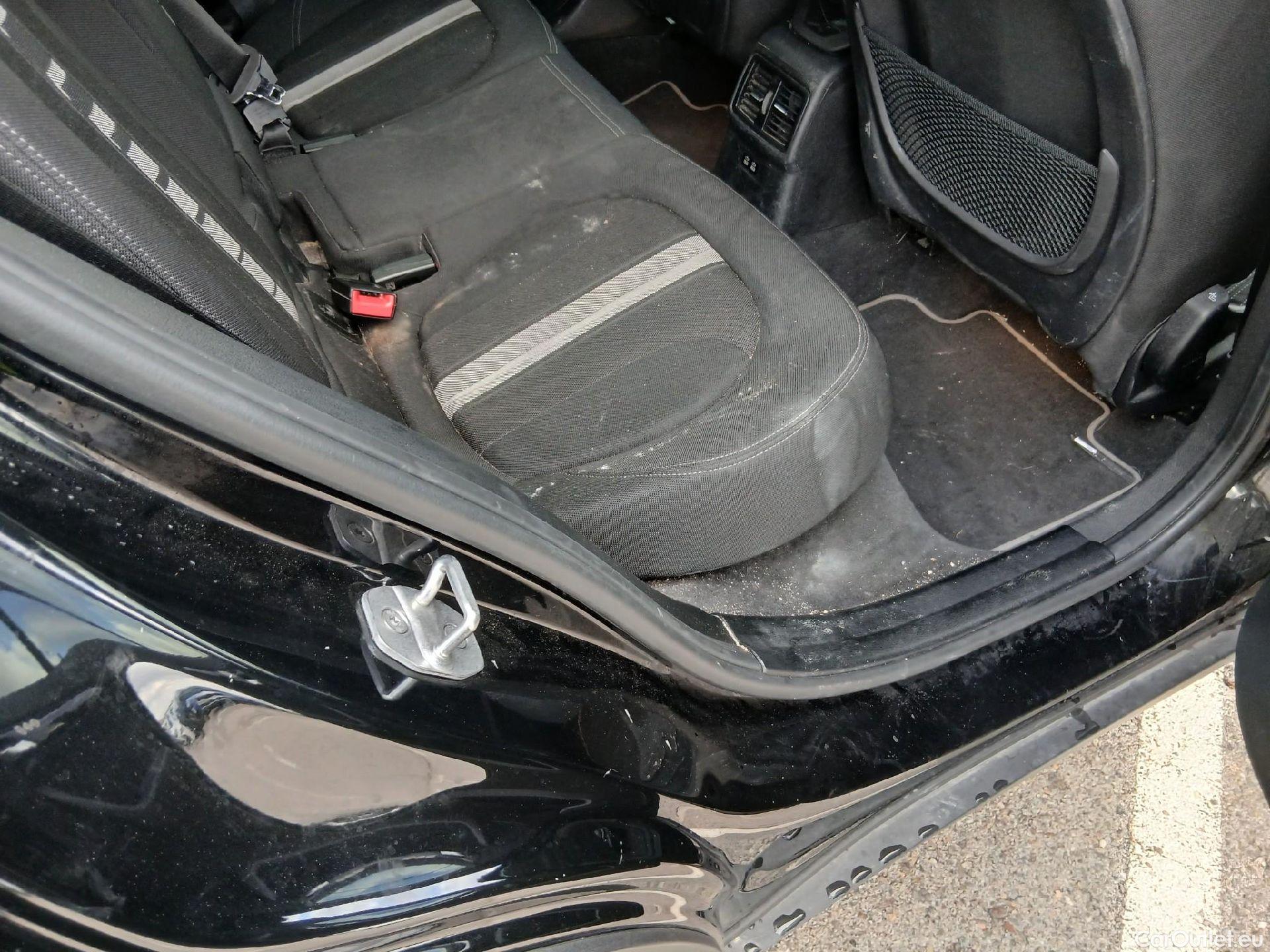  Bmw  X2 BMW  sDrive18i Impulse Steptronic Techo Solar #36