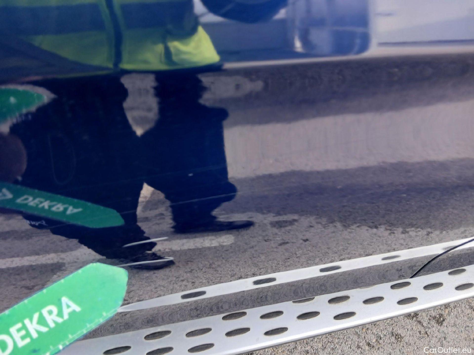  Mercedes  G-Klasee Clase GLC GLC 200 d 4Matic (253.916)AMG AMG Line 165CV AT9 E6d #27