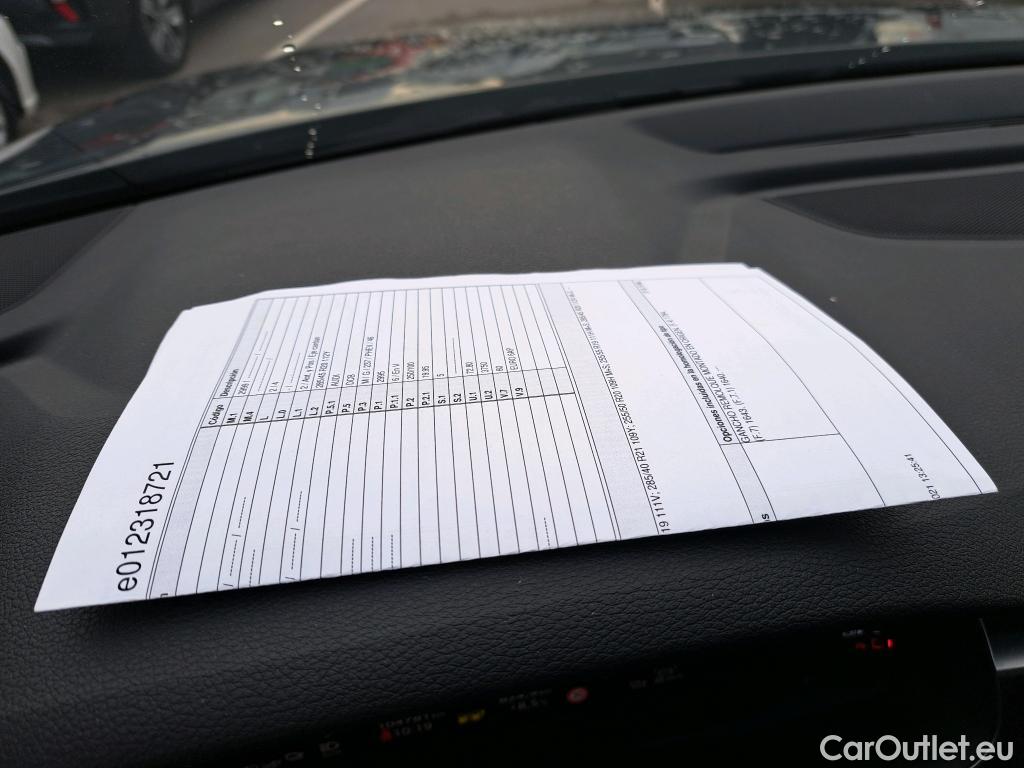  Audi  Q7 AUDI  / 2019 / 5P / todoterreno S line 55 TFSIe 280kW(381CV) quattro tip #34