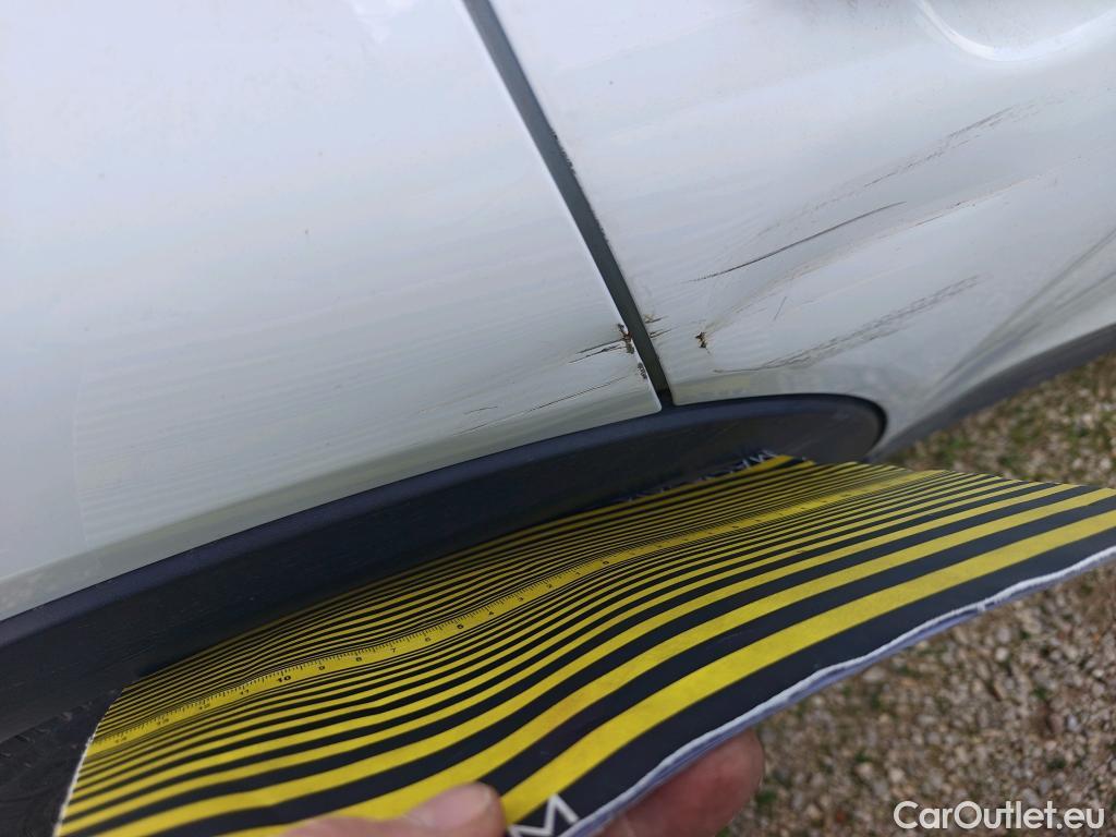  KIA  XCeed KIA  / 2019 / 5P / todoterreno 1.0 T-GDi Drive 88kW (120CV) #22