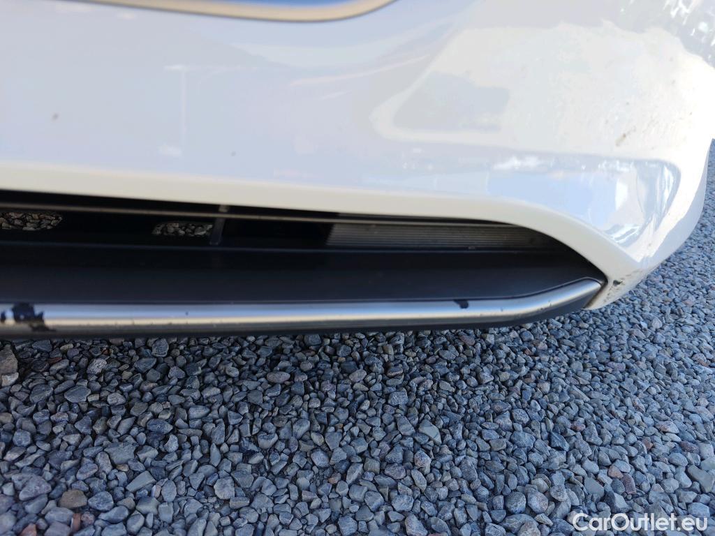  Hyundai   Ioniq HYUNDAI / 2019 / 5P / berlina con portón 1.6 GDI HEV Tecno DCT #21