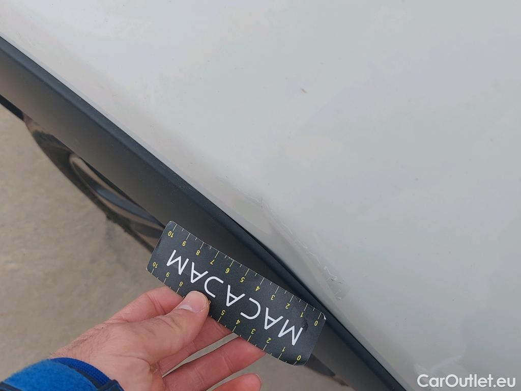  Citroen  C3 CITROEN  / 2020 / 5P / berlina con portón PureTech 60KW (83CV) Feel Pack #12