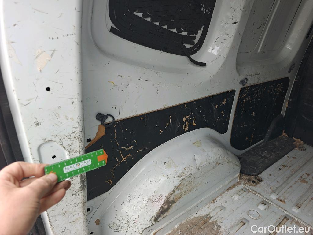  Mercedes  Citan MERCEDES-BENZ  / 2021 / 4P / furgón derivado de turismo 110 CDI 70kW Furgón Base Largo #54