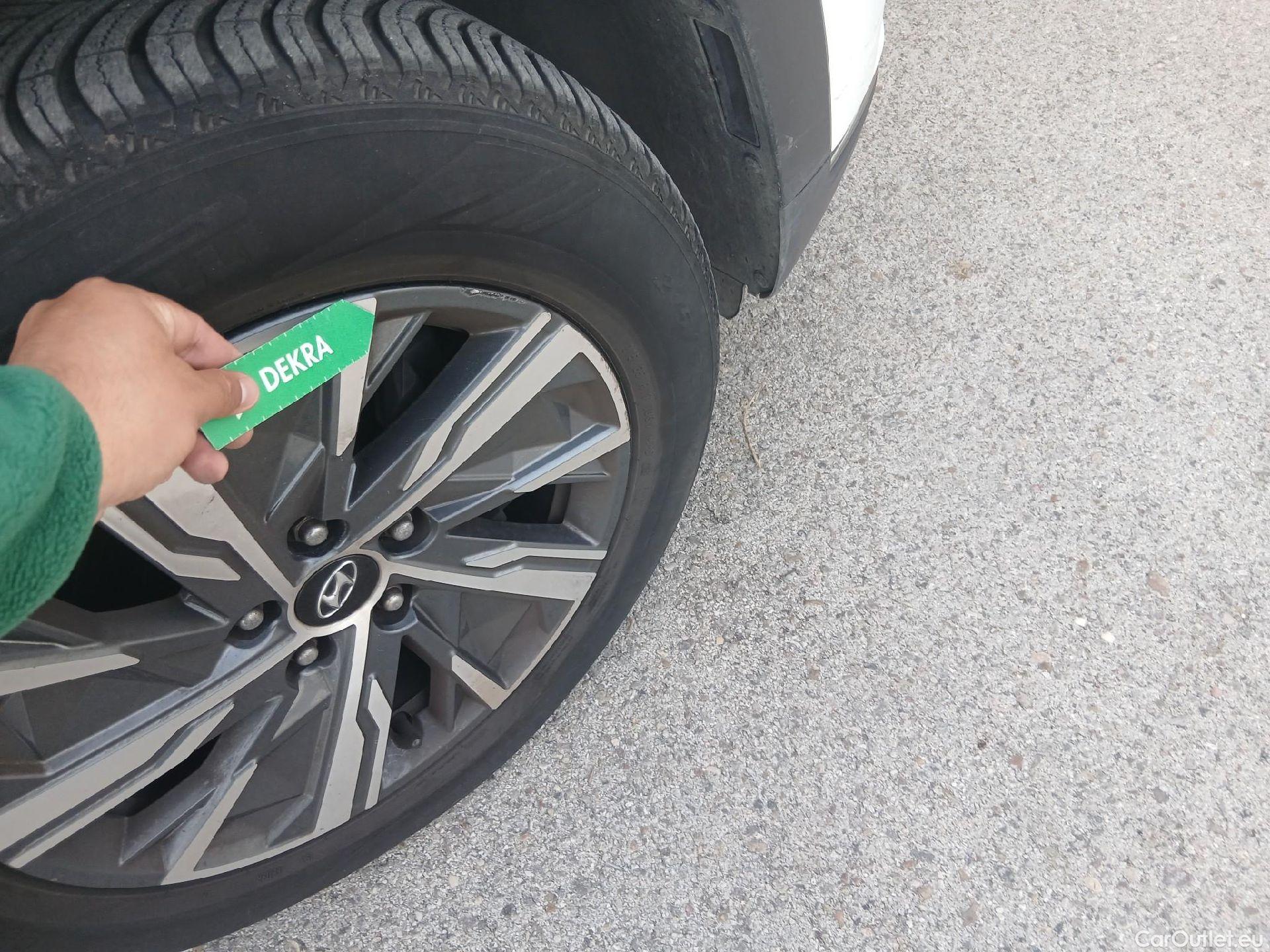  Hyundai  Tucson HYUNDAI  / 2020 / 5P / todoterreno 1.6 CRDI 85kW (115CV) Maxx #33