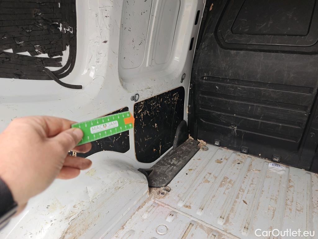  Mercedes  Citan MERCEDES-BENZ  / 2021 / 4P / furgón derivado de turismo 110 CDI 70kW Furgón Base Largo #6