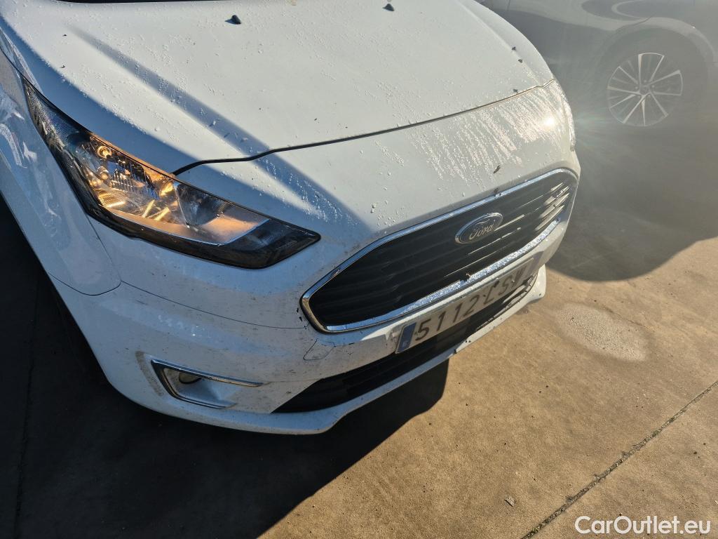  Ford  Grand Tourneo FORD  Connect / 2013 / 5P / monovolumen 1.5 TDCi 74kW (100CV) Titanium #16