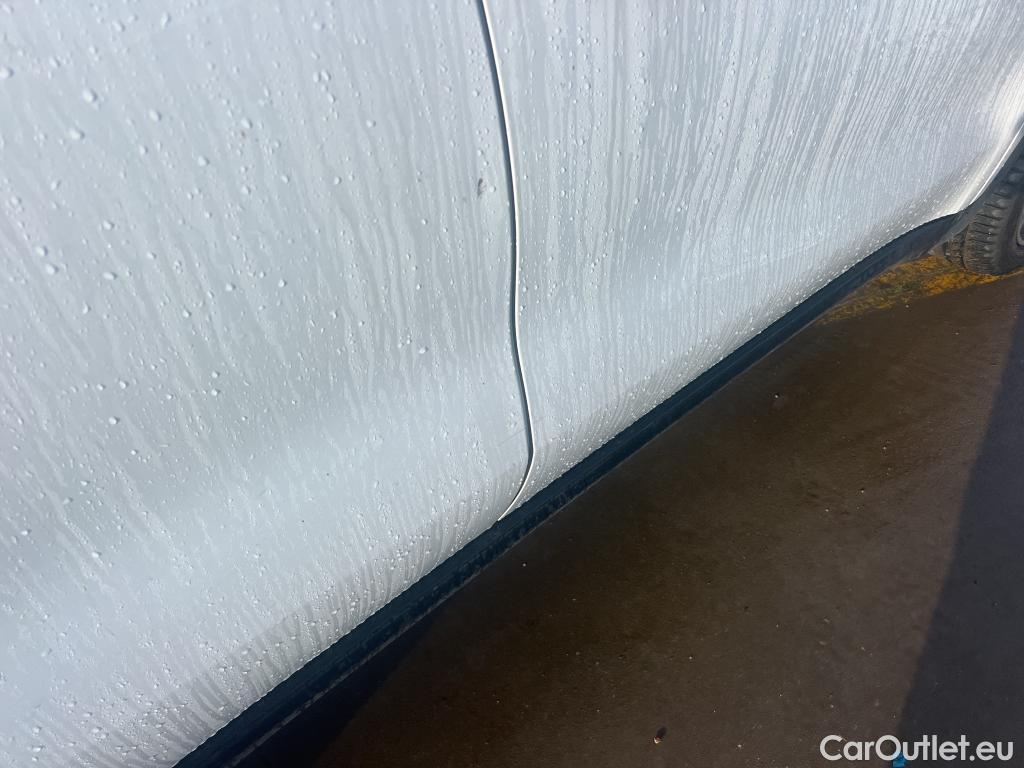  KIA  Sportage KIA  / 2018 / 5P / todoterreno 1.6 T-GDi GT Line Essential 130kW 4x2 #5