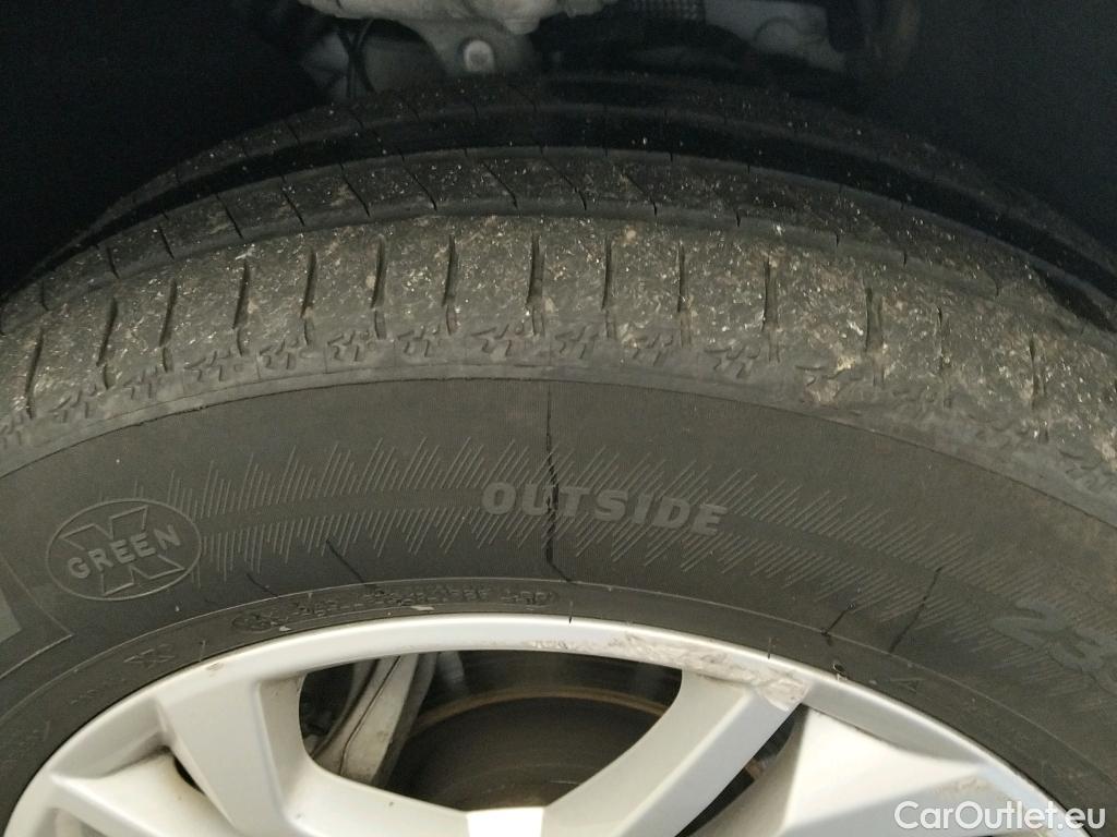  Land Rover  Discovery AUDI Q5 / 2020 / 5P / todoterreno Advanced 50 TFSI e quattro-ultra #3