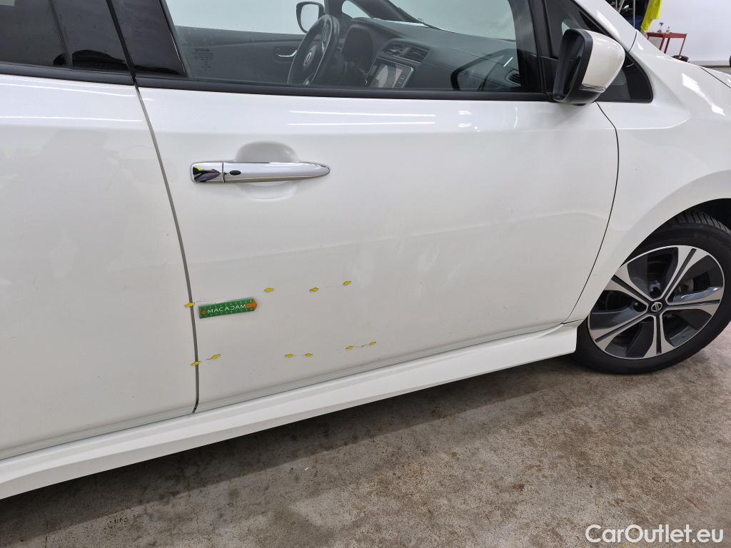  Nissan  Leaf NISSAN  / 2017 / 5P / Berline 62 kWh 217ch Business+ #1