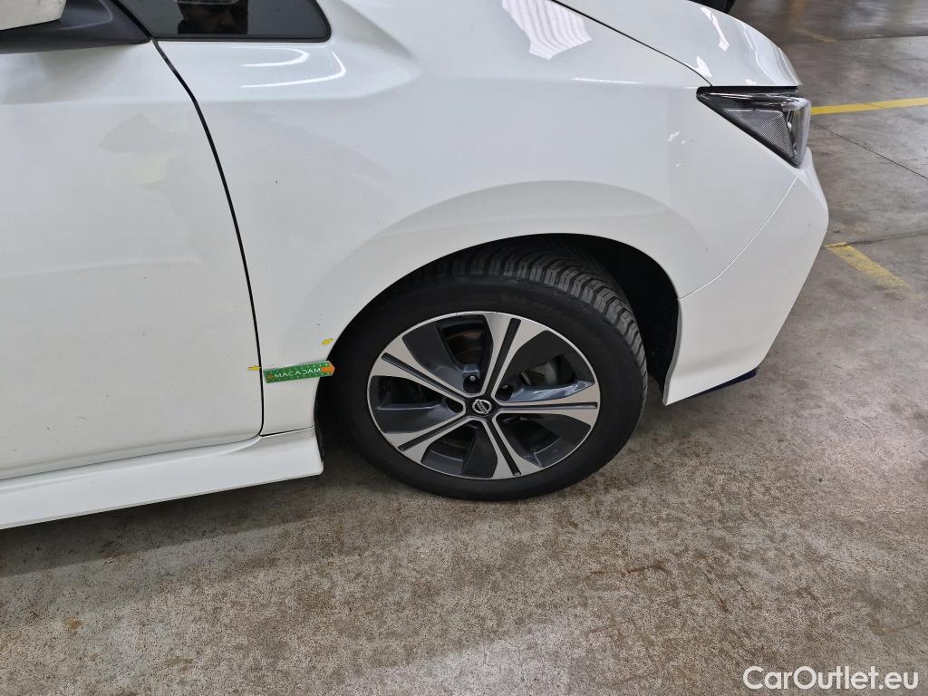  Nissan  Leaf NISSAN  / 2017 / 5P / Berline 62 kWh 217ch Business+ #50
